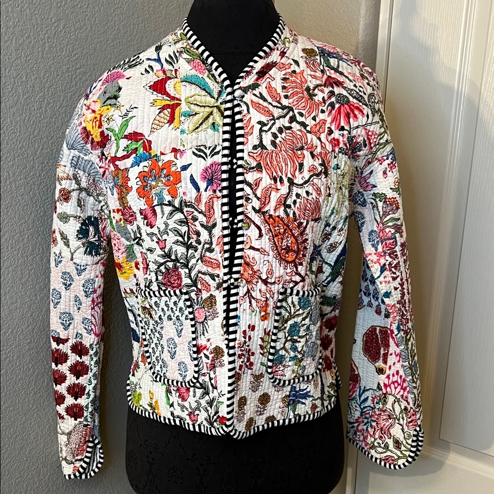 Handmade Floral Print Cotton Quilted Jacket: Indian Patchwork Coat Size Large